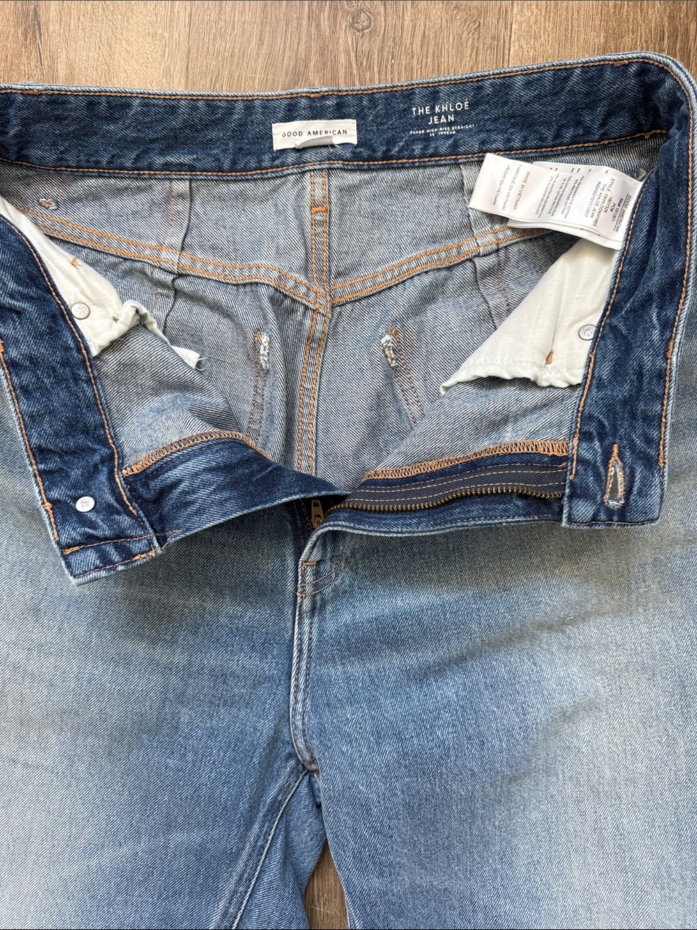 Good American “The Khloe Jean” Distressed Light Blue Straight-Leg Jeans - Picture 3 of 5